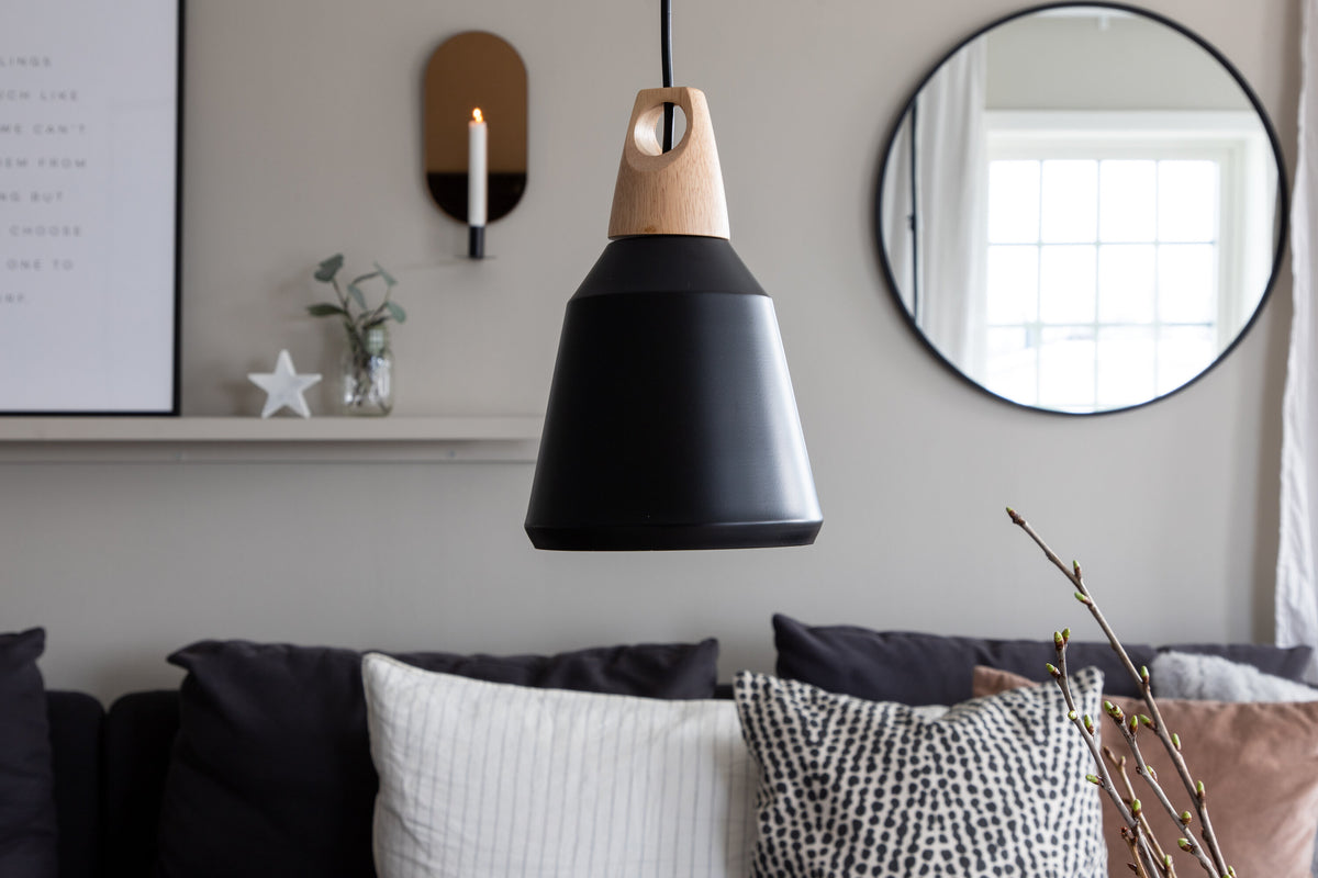 Nao pendellampa Ø160 x höjd 245 svart