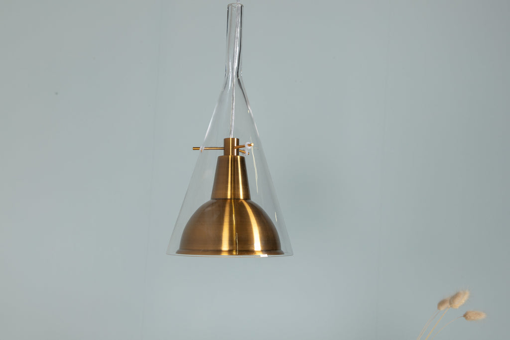 Sirius taklampa Ø25 cm, höjd 40 cm, klarglas och guldfärgad metall