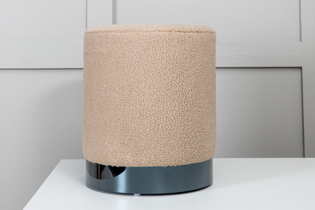 Benji sittpuff beige teddytyg och svart stål
