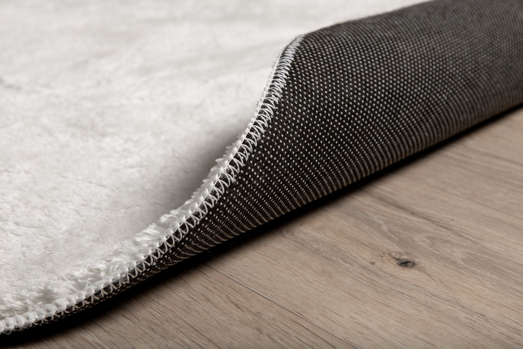 Blanca rund polyestermatta 200x200 cm vit