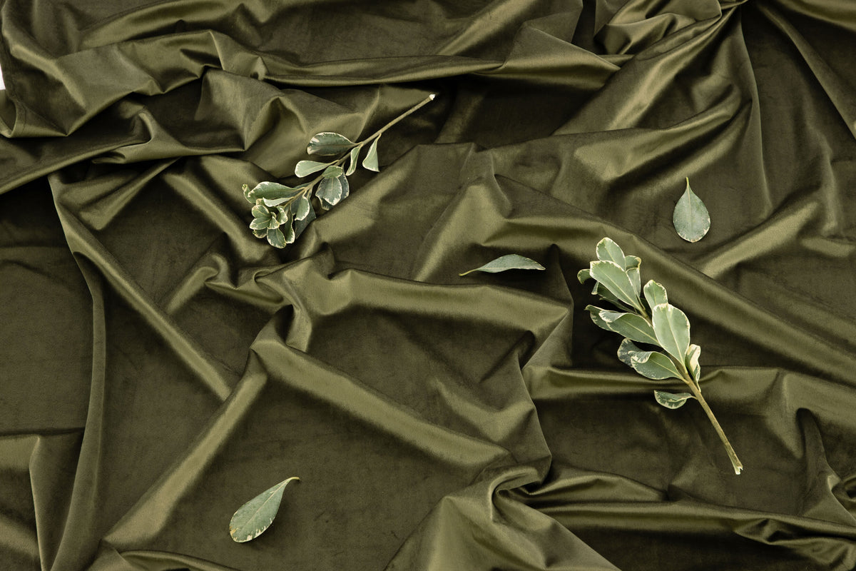 Mary sammetsgardin 250x135 cm mossgrön