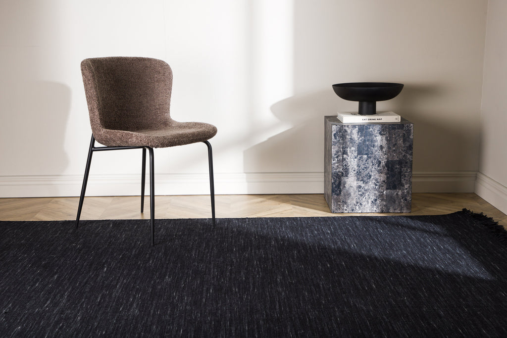 Elton ullmatta 350x250 cm svart