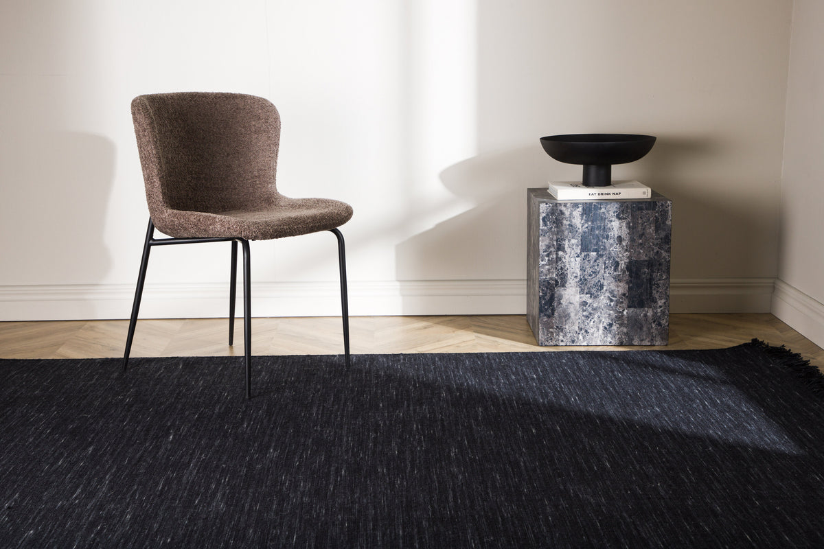Elton ullmatta 350x250 cm svart