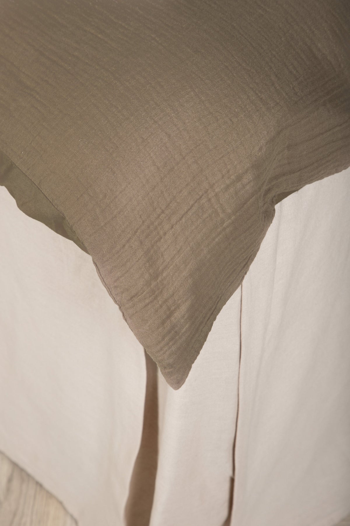 Mila bäddset i bomullsmuslin 150x200 cm brun