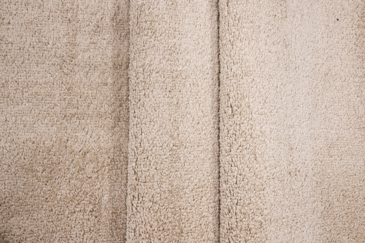 Walter Pluto oval matta 340x240 cm beige