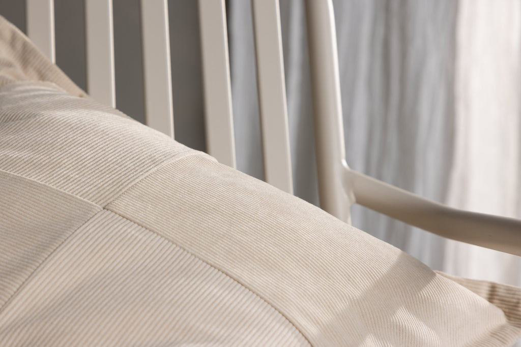 Lykke kuddfodral 50x50 cm i beige präglad sammet