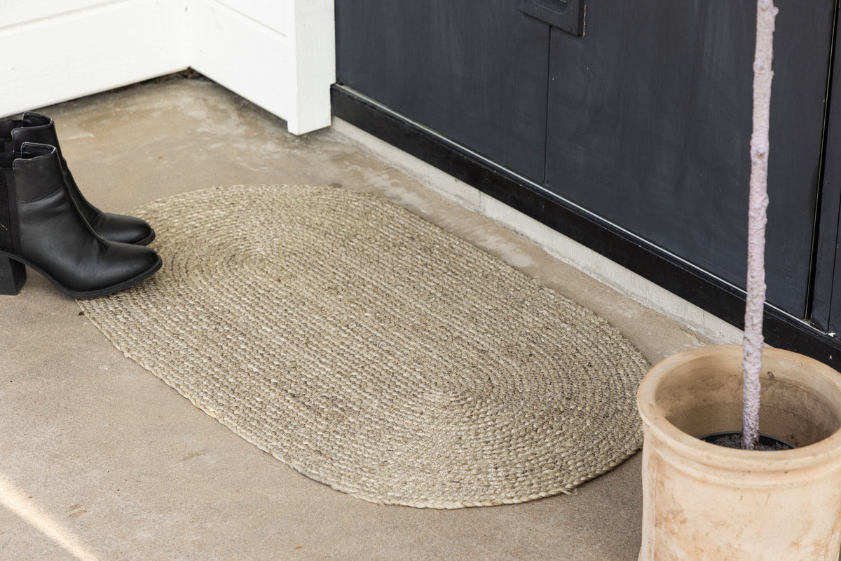 Oliver oval badrumsmatta 50x90 cm naturfärgad jute