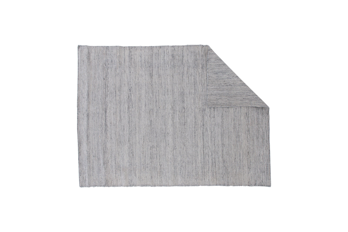 Devi matta 170x240 cm silver