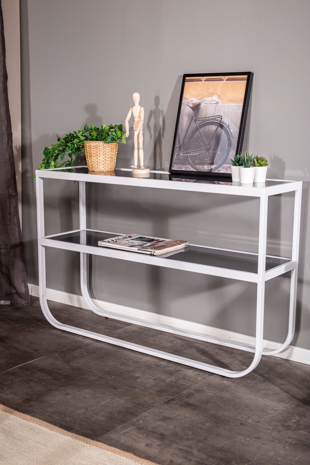 Rocker sidobord vitt med grått rökglas