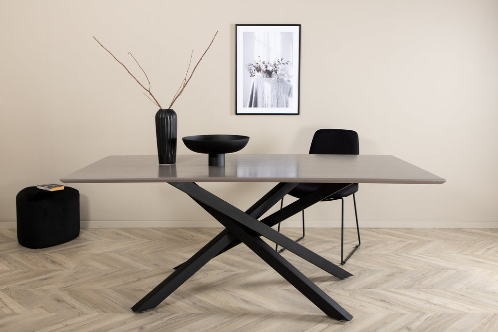 Piazza matbord svart/grå faner