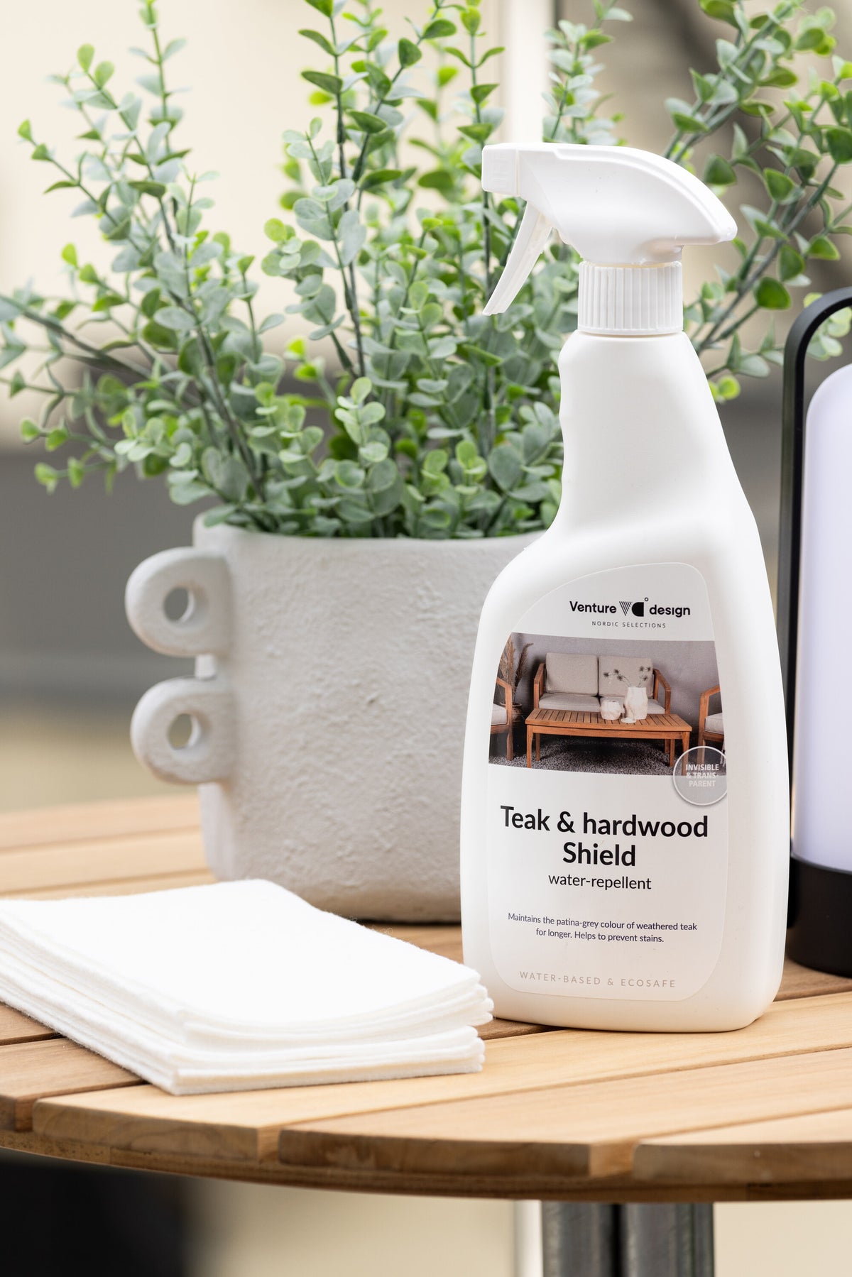 Bold skyddsmedel för teak och andra hårda träslag 750 ml transparent