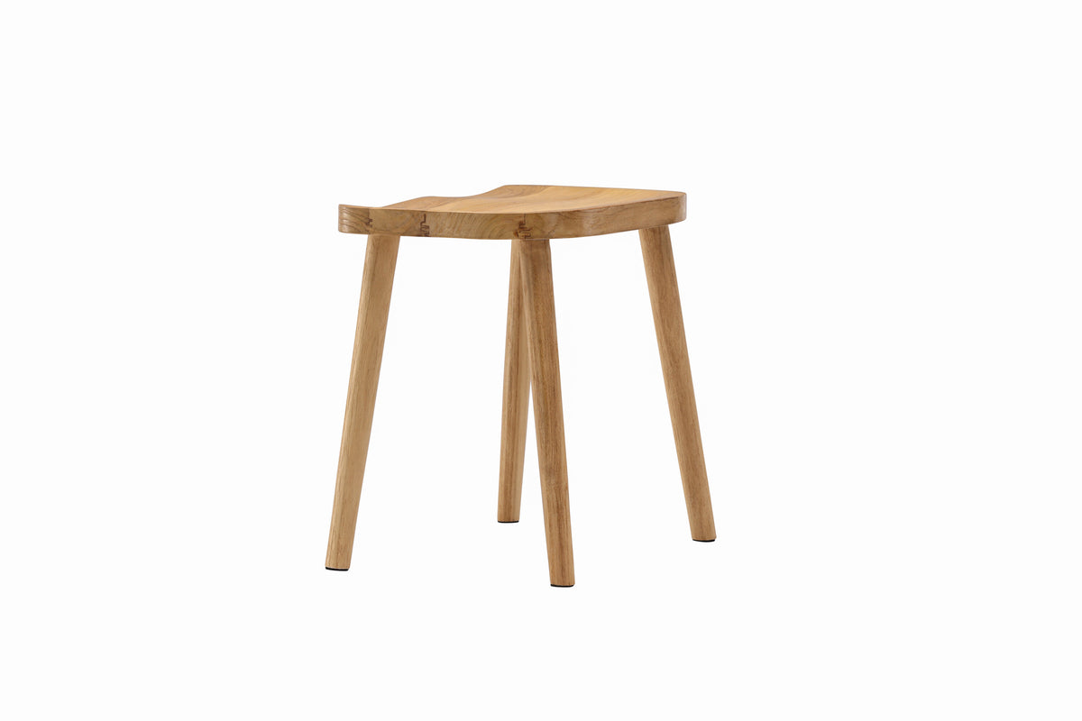 Orust pall vitlaserad teak