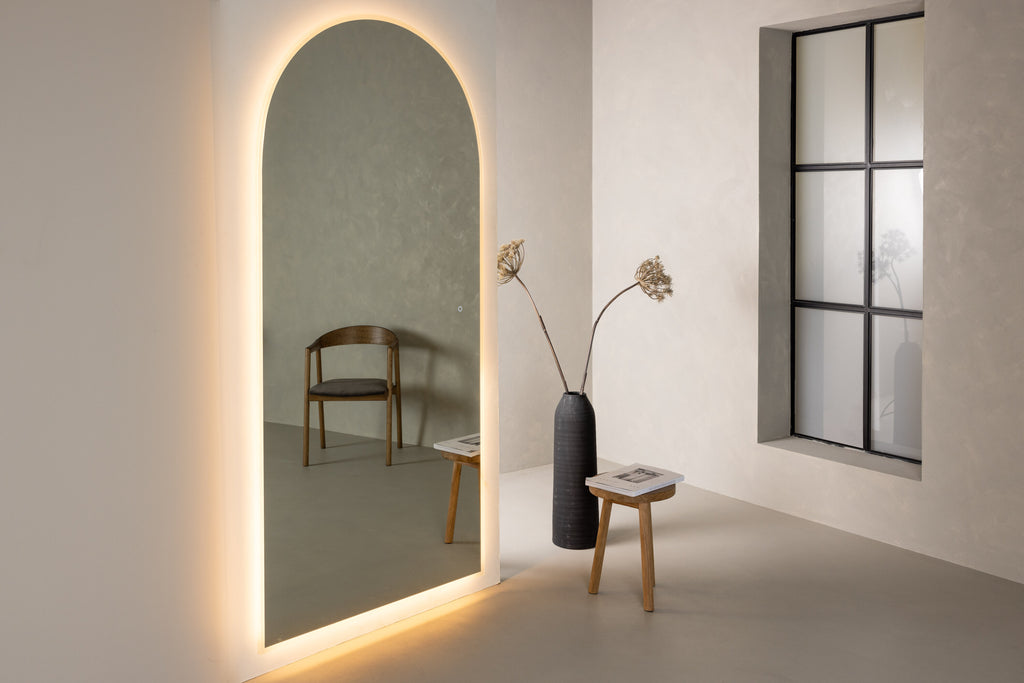 Skeppsvik x Josefin Lustig spegel med belysning svart/klart glas