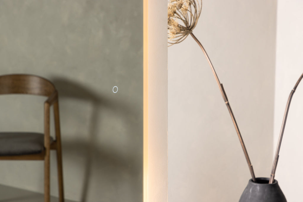 Skeppsvik x Josefin Lustig spegel med belysning svart/klart glas
