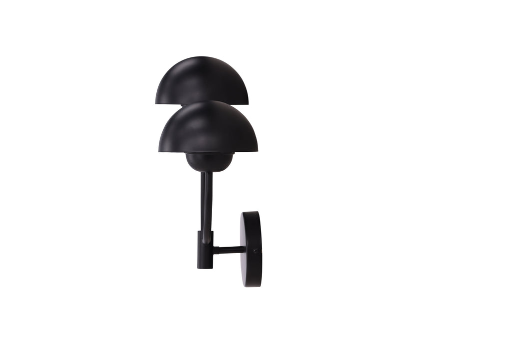 Lyckorna vägglampa i svart metall