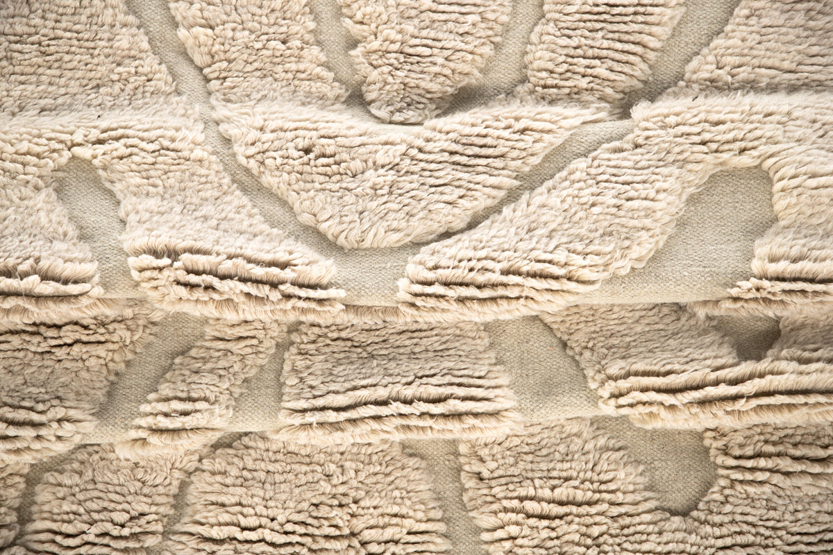 Trondheim x Josefin Lustig ullmatta 170x240 cm beige/vit