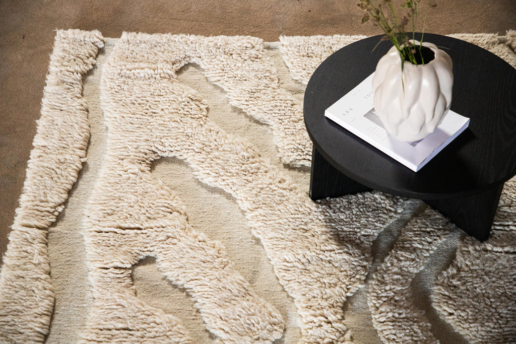 Trondheim x Josefin Lustig ullmatta 170x240 cm beige/vit