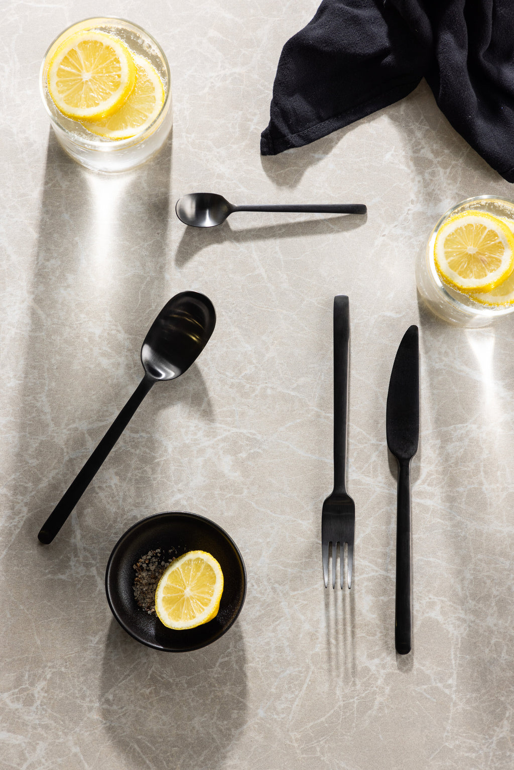 Wabi Sabi bestickset 24 delar mattsvart