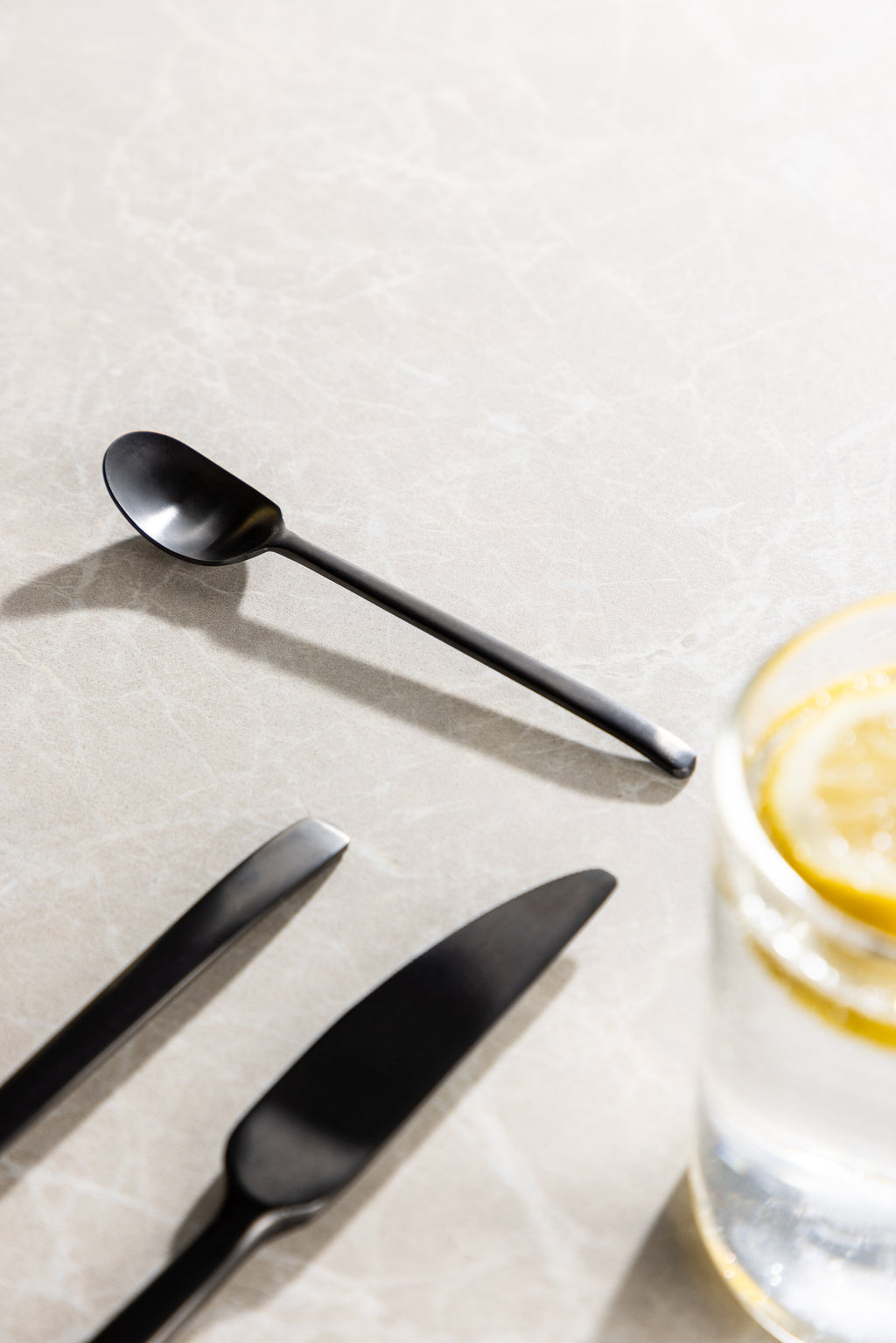 Wabi Sabi bestickset 24 delar mattsvart