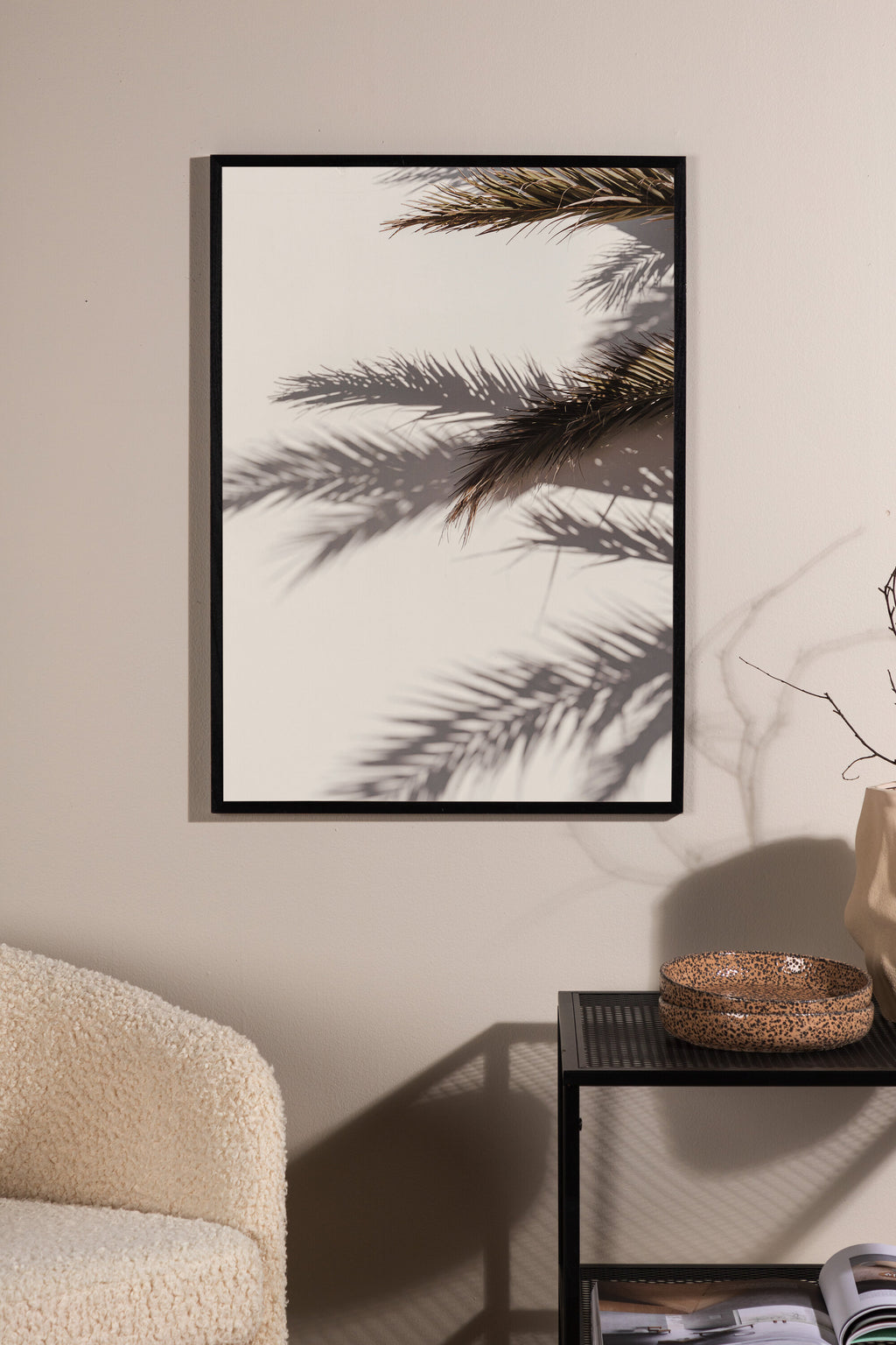 Shadow affisch 70x100 cm beige