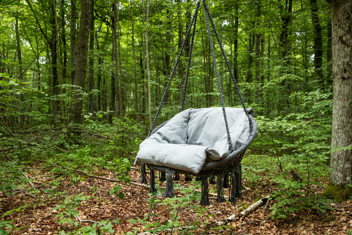 Hamtic hammock grå i stål och tyg med kuddar