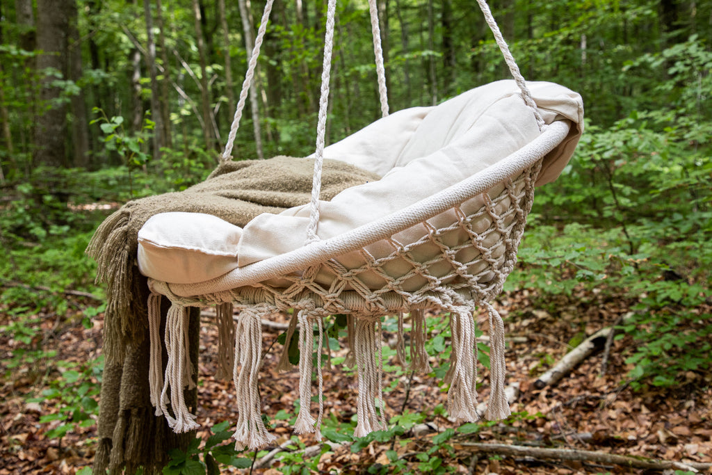 Hamtic hammock vit i stål och tyg med kuddar