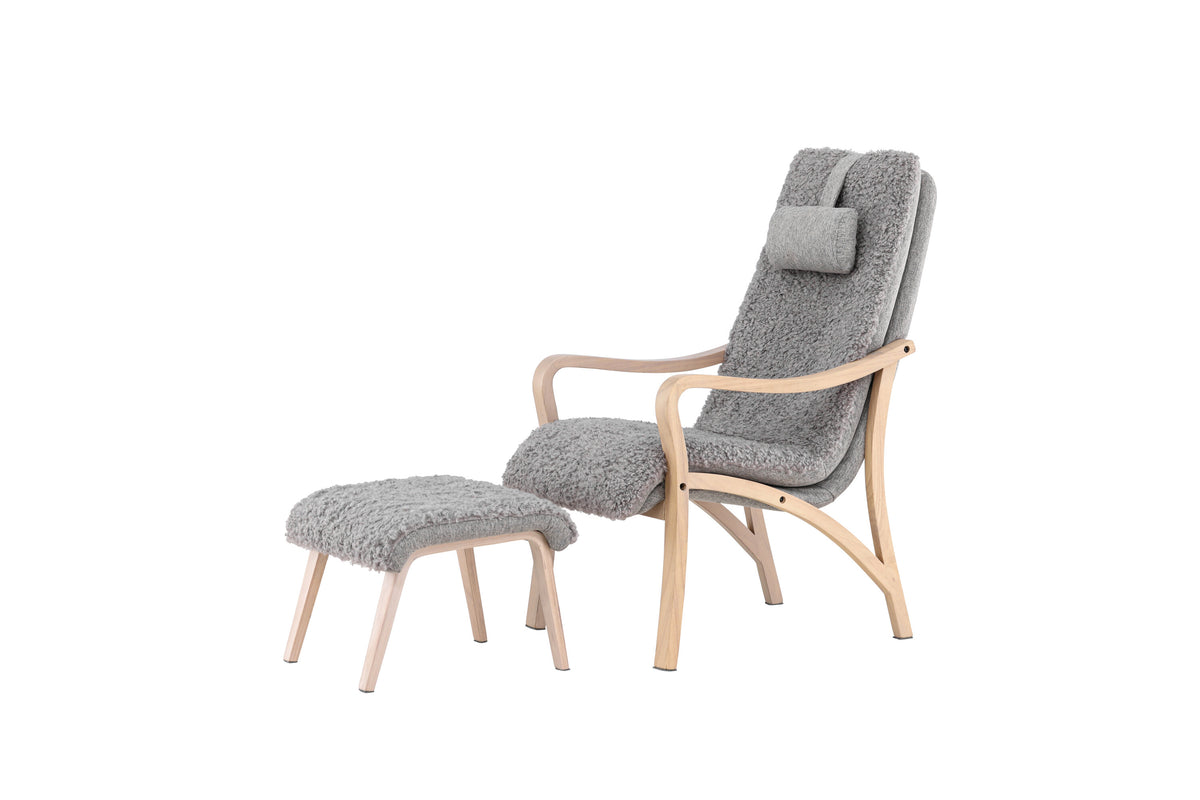 Fårö fåtölj ljusgrå med ekfaner