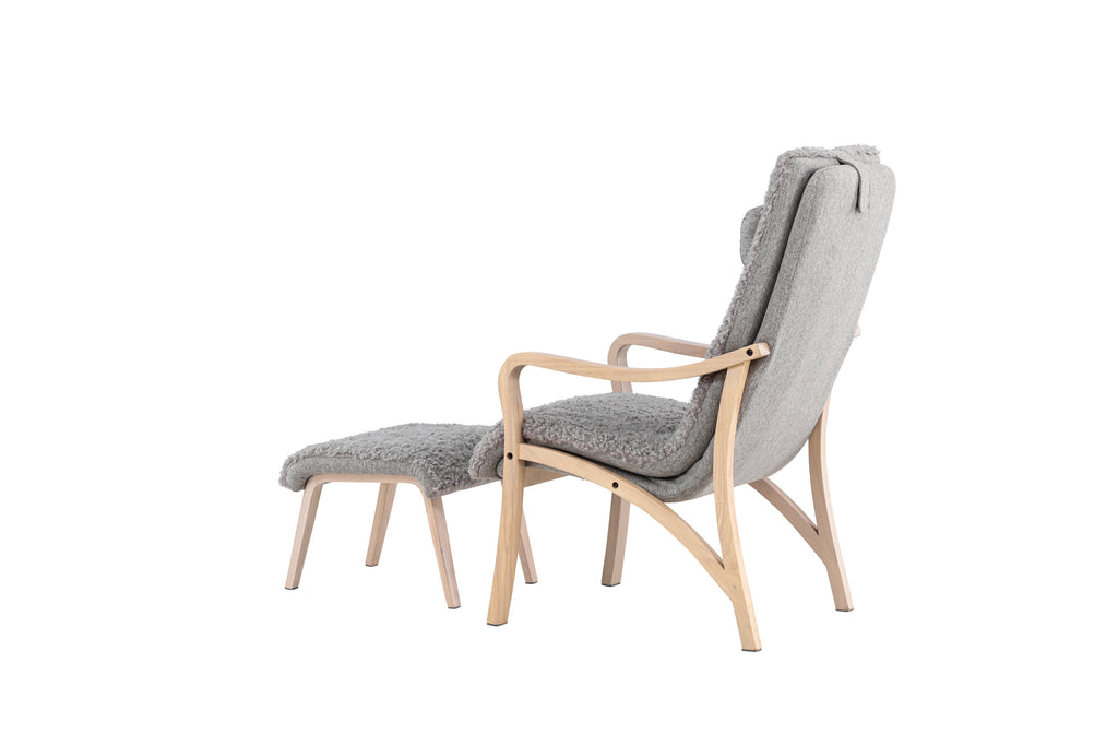 Fårö fåtölj ljusgrå med ekfaner