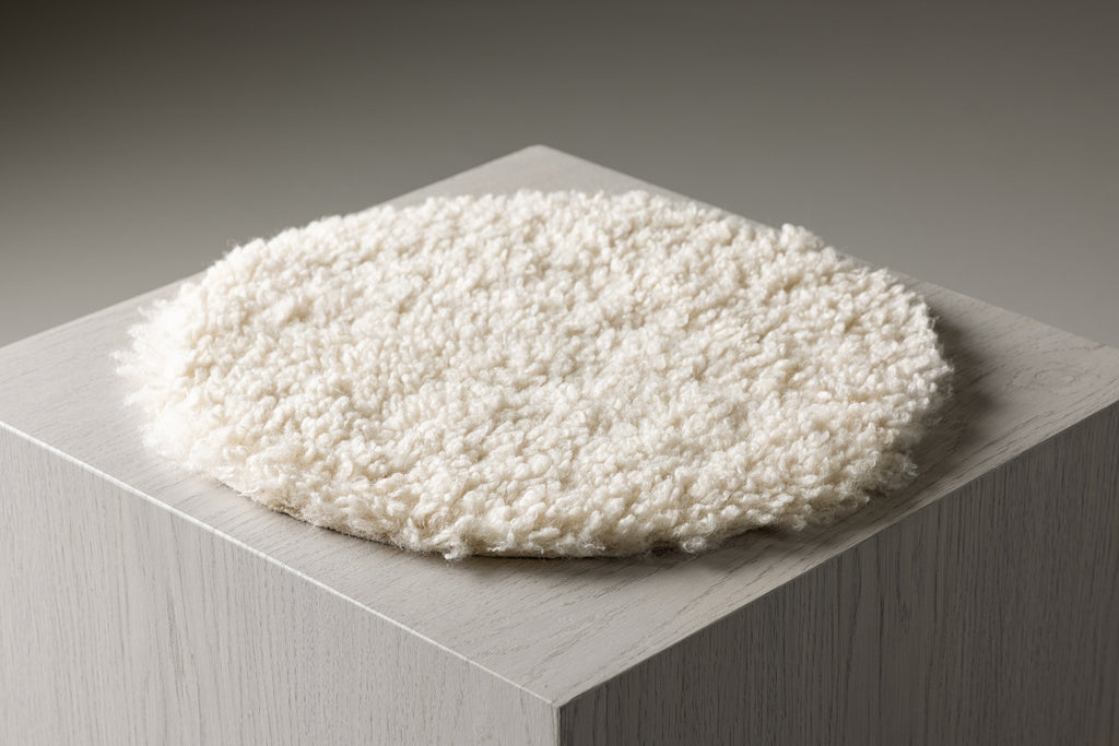 Katy rund sittdyna 34x34 cm vit teddy