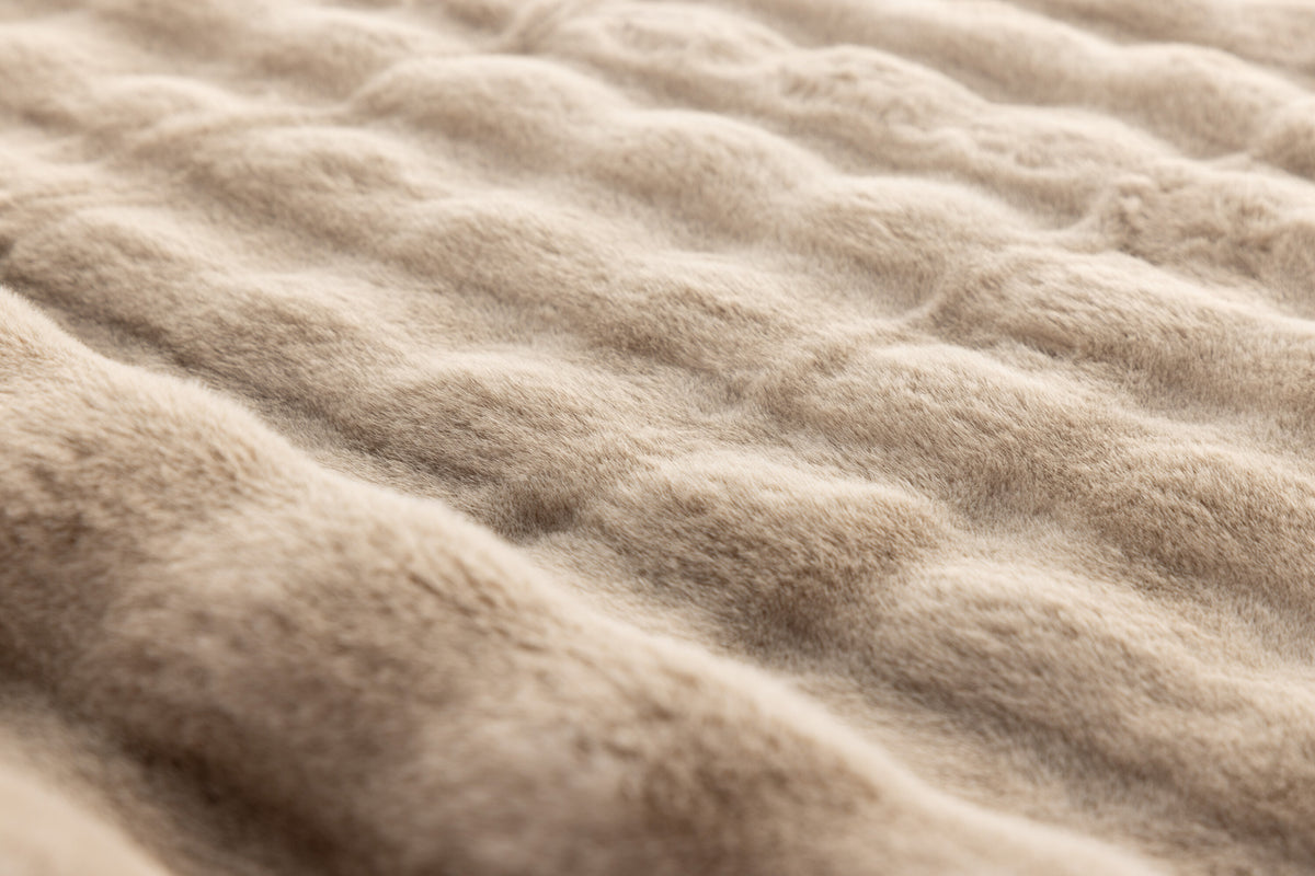 Novis polyestermatta 160x230 cm beige