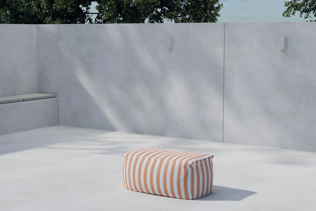 Redang fotpall 75x40x33 cm vit- och persikorandigt tyg