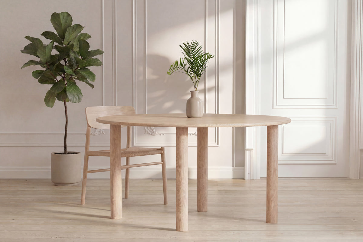 Hilo ovalt matbord 130x110 cm naturfärgad MDF med papperslaminat