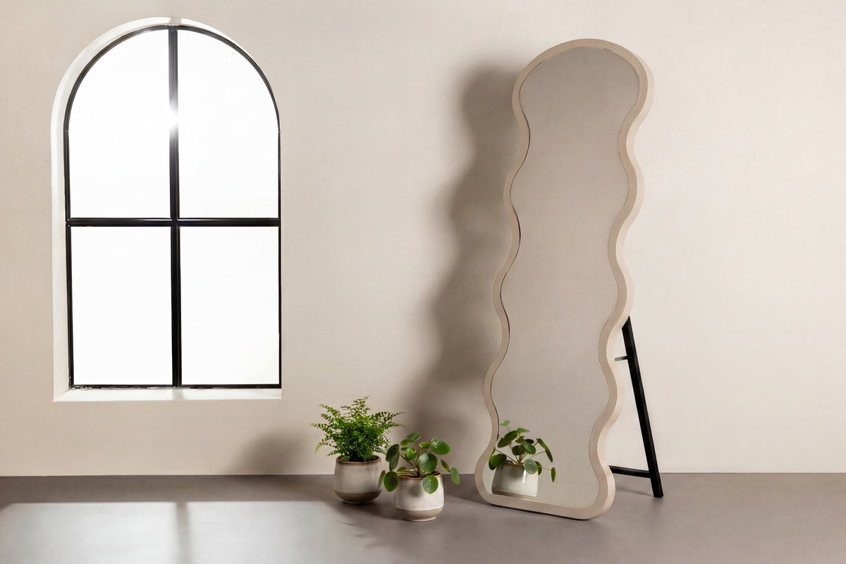 Loui spegel beige med klarglas