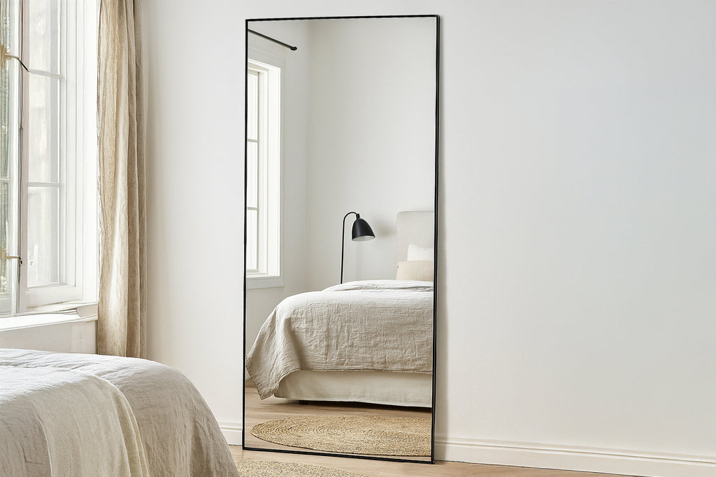 Dalton spegel 100x193 cm svart ram och klart glas