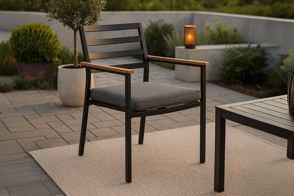 Brasilia stapelbar karmstol 2-pack svart aluminium och teak
