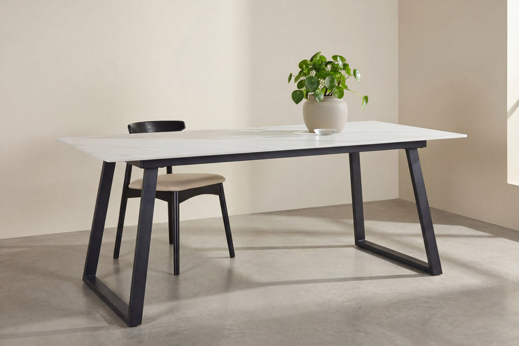 Estelle matbord 200x90 cm svart/vit med marmormönster
