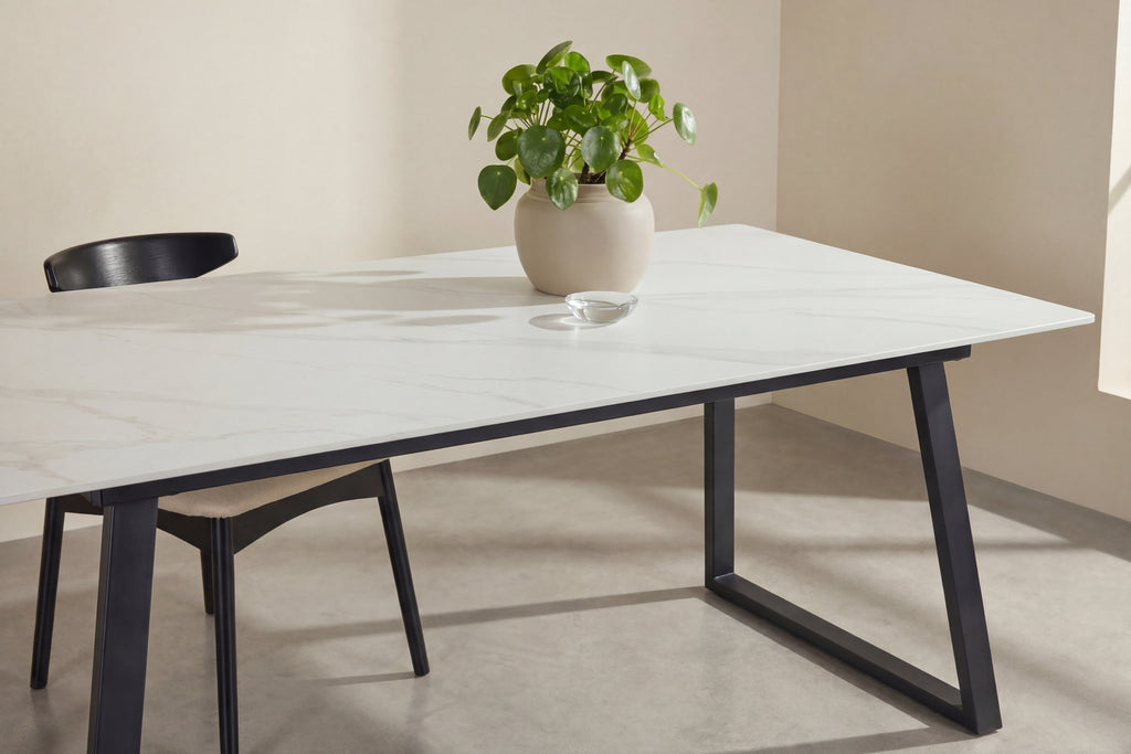 Estelle matbord 200x90 cm svart/vit med marmormönster
