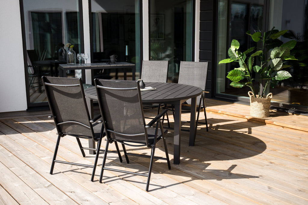 Marbella runt matbord Ø140 cm svart aluminium