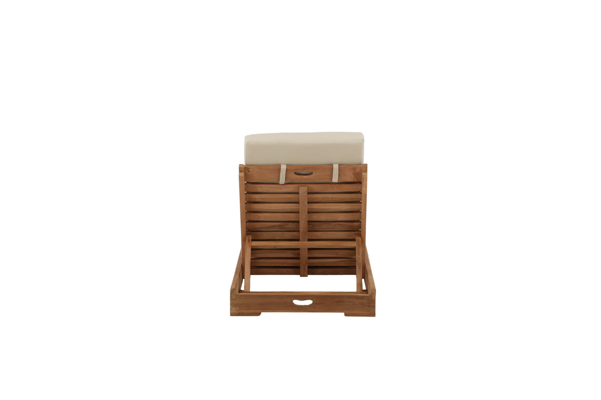 Sunbed solsäng i gyllene teak med beige dyna