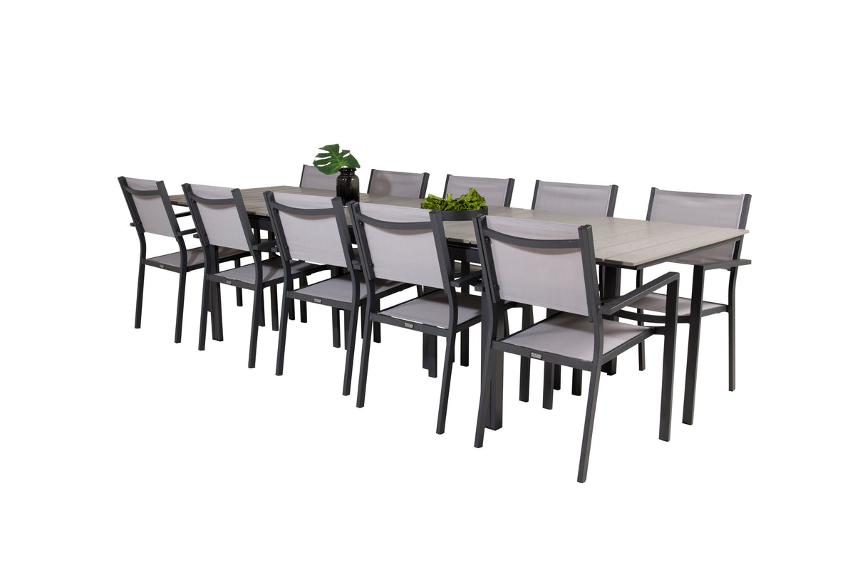 Levels matgrupp med Copacabana karmstolar 224/324x100 cm svart