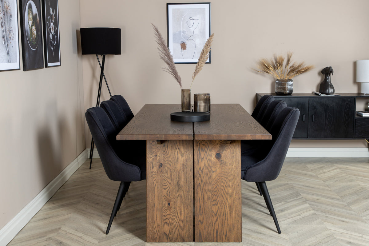 Logger matbord rökt ek 210 cm med 6 Velvet Deluxe matstolar svarta ben svart tyg