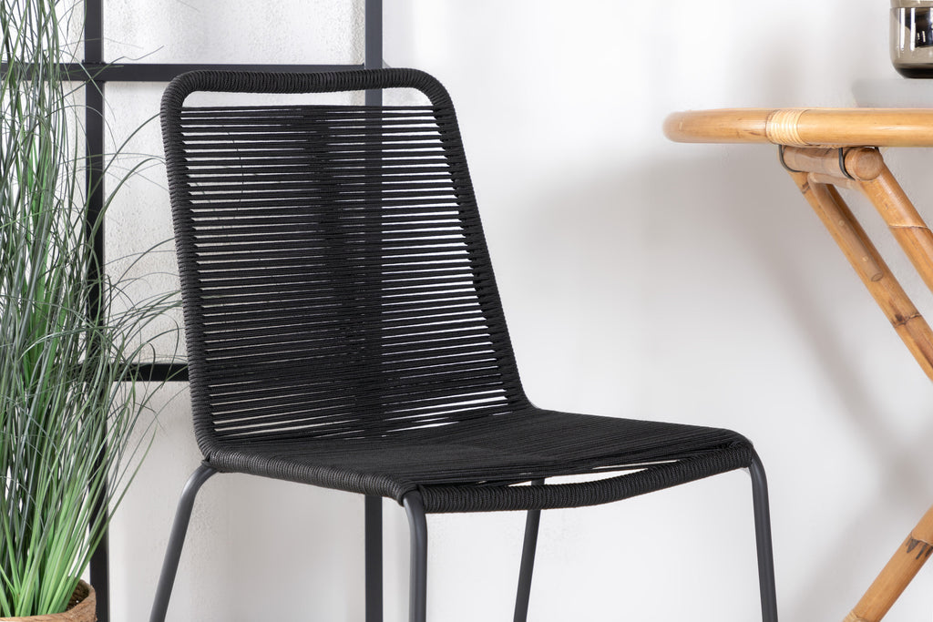 Cane cafébord Ø80cm bambu med Lindos stapelstol svart aluminium/svart rep 2-pack