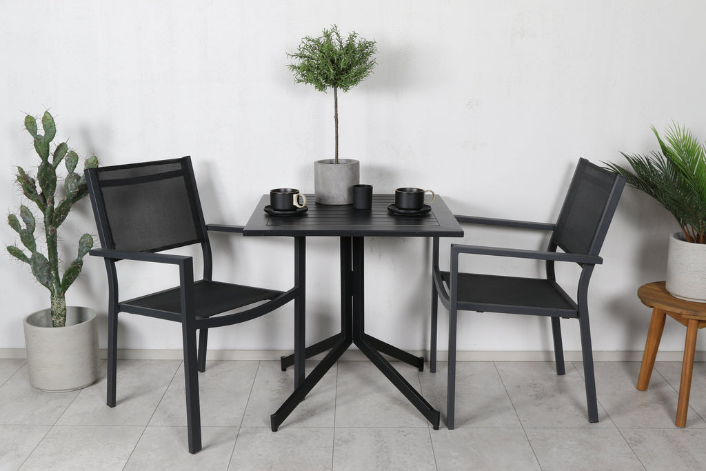 Way cafébord 70x70 med 2 Copacabana stapelbar stolar svart/svart