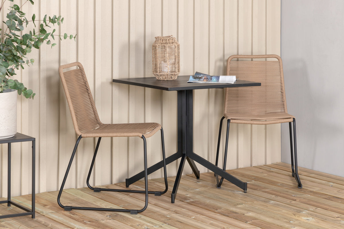 Way cafébord 70x70 med 2 Lindos stapelbar stol svart aluminium/latte rep