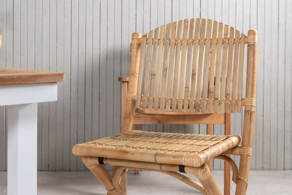 Panama bord 152/210*90 vit aluminium/teak med 4 Cane hopfällbara matstolar bambu/grå dyna