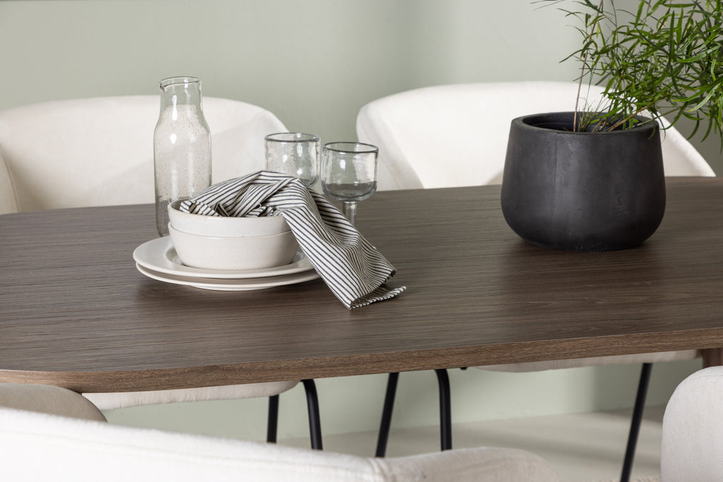 Andy matgrupp med 4 Day-stolar 180x75 cm natur/mattsvart/vit