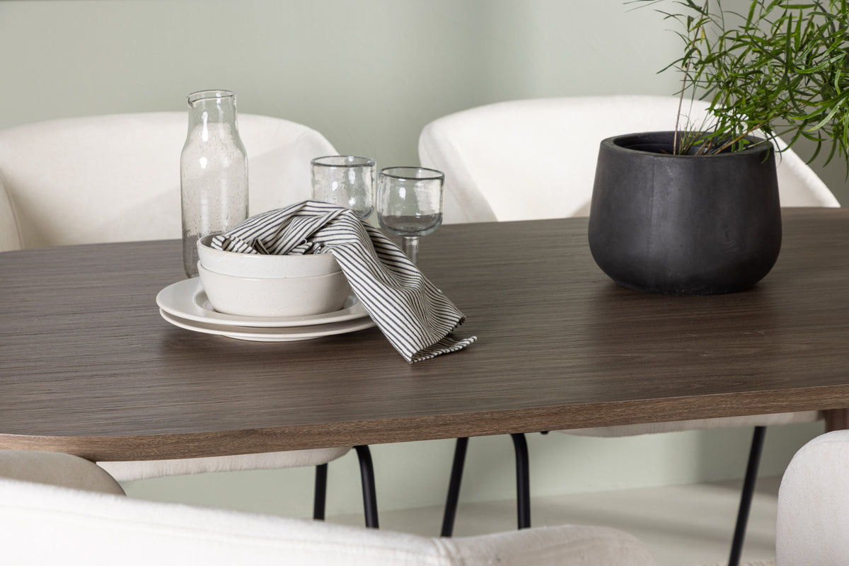 Andy matgrupp med 4 Day-stolar 180x75 cm natur/mattsvart/vit