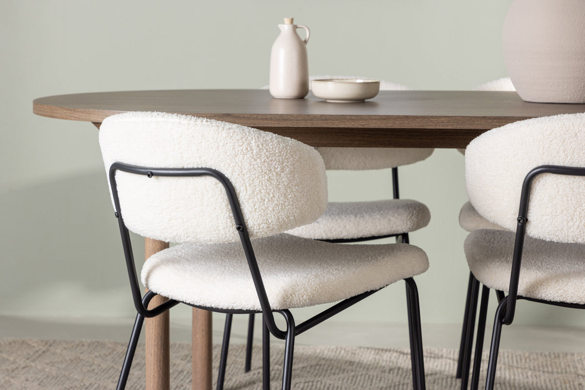 Andy matgrupp 180x75 cm naturfärgad MDF med 4 Chico stolar i svart och vit bouclé