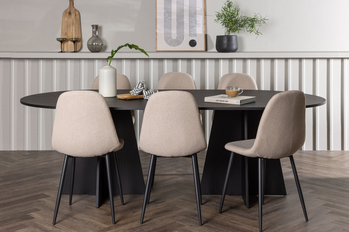 Bootcut och Polar oval matgrupp med 6 stolar svart/beige