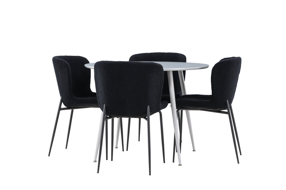 Plaza matgrupp med Modesto matstolar